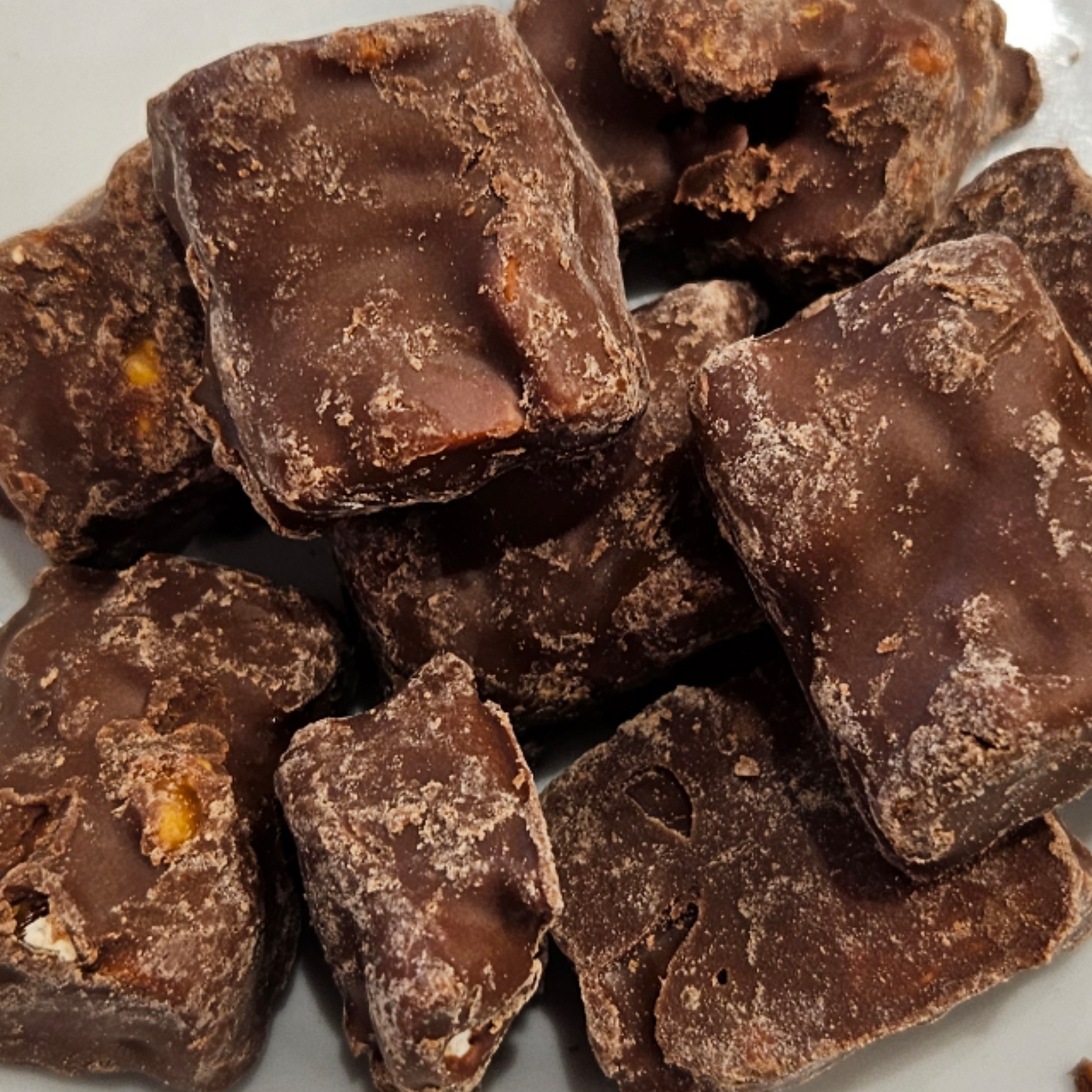 Milk Chocolate Hawaiian Crunch 100g